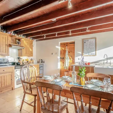 2 Bed In Oc-t34114
