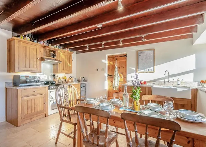 2 Bed In Oc-t34114