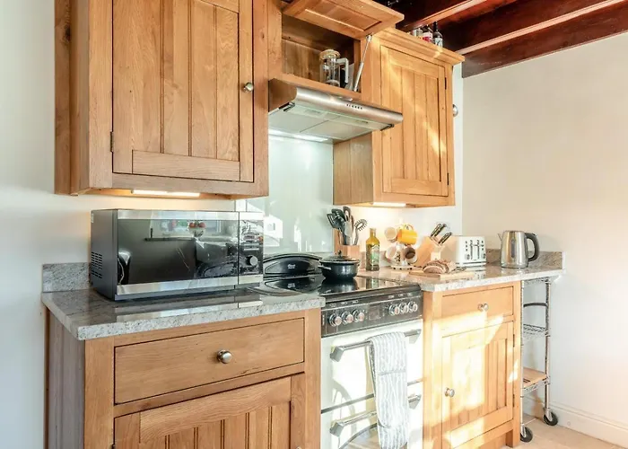 2 Bed In Oc-t34114 *